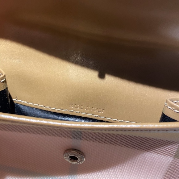 Burberry Pink Nova Check Wallet - Picture 4 of 5